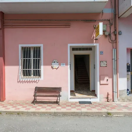 Oda ve Kahvaltı B&B Cardedu 3*