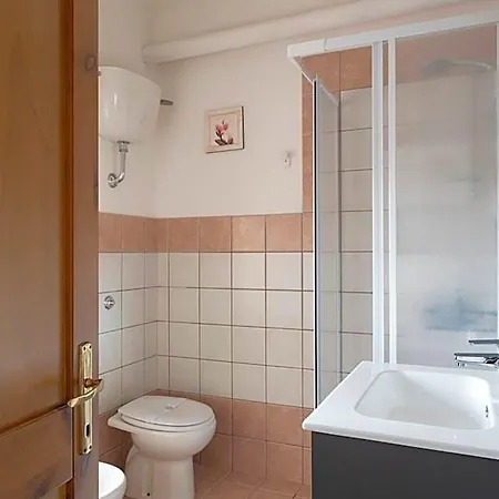 Nocleg ze śniadaniem B&B Cardedu 3*